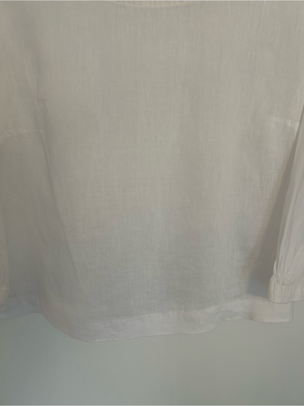Halston White Linen Scoop Neck Top Size Med with 3/4 Sleeves - Picture 4 of 16